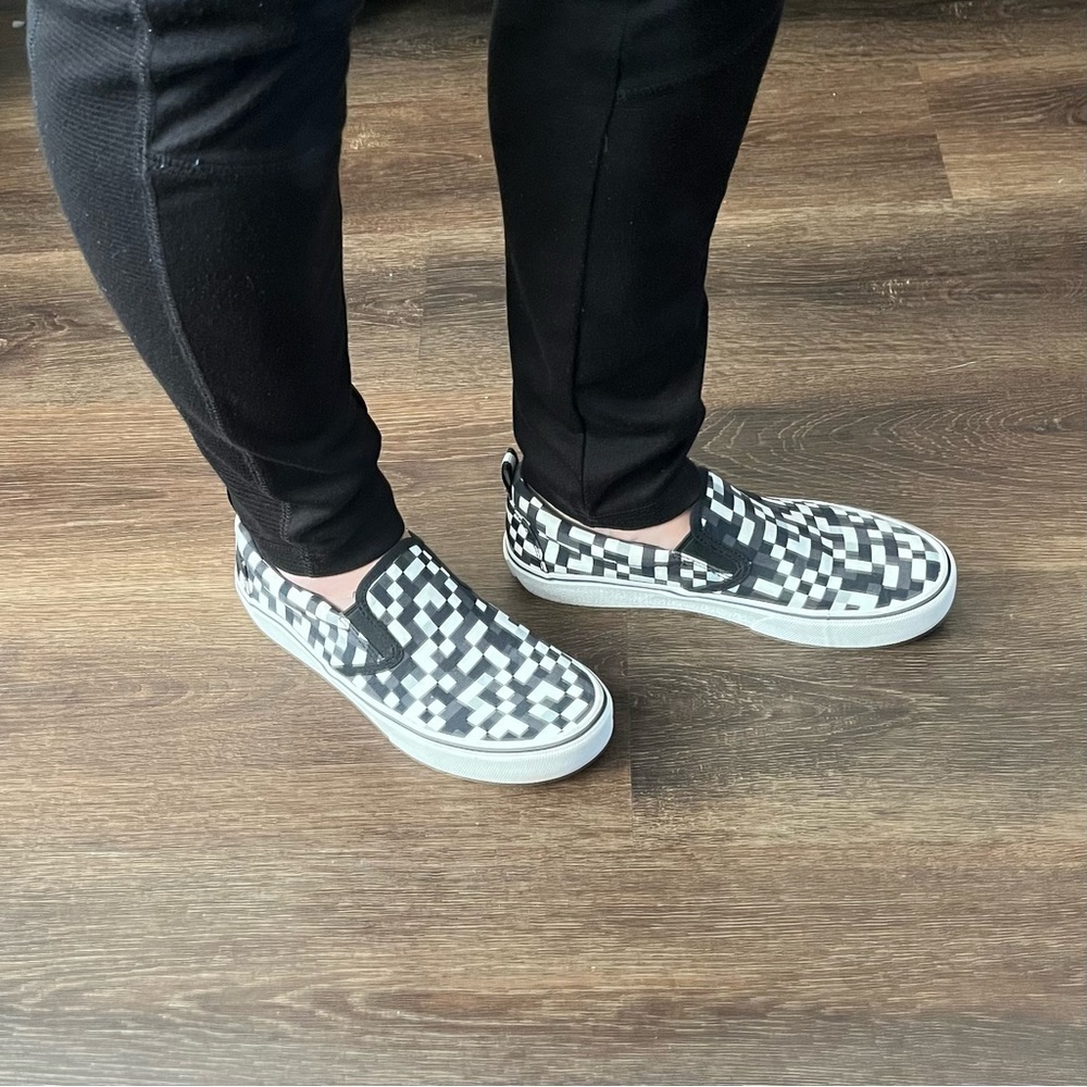 Sketchers Megacraft Black and White Sneaker Flats Size 4.5 - Picture 4 of 16